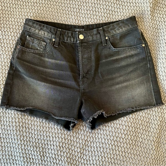 J Brand Women's Black Distressed Jean Shorts Size: 28 - Picture 1 of 4